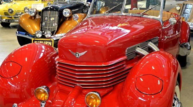 Jukebox and Classic Cars