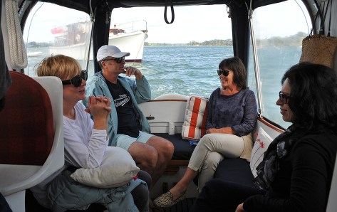 At Lucas Creek .. half way. Dani, Grant, Robyn and Fiona with Trinidad behind.