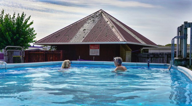 Good value Motohome parking with Pools.
